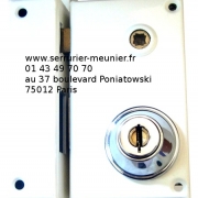 Serrure VAK fouillot verticale multipoints